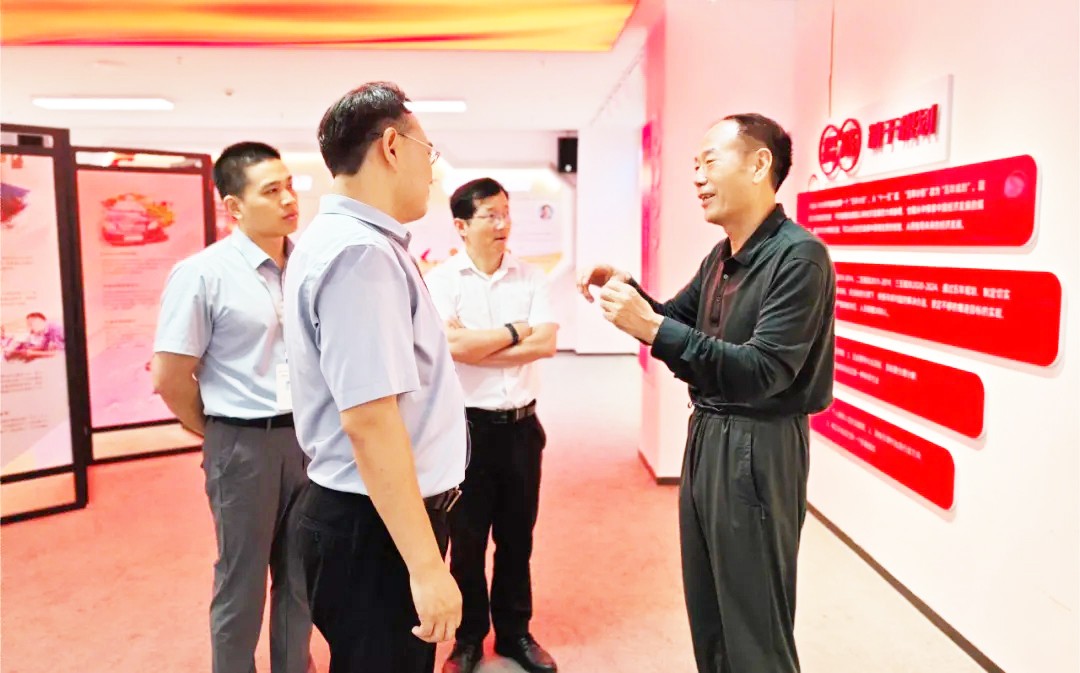 中組部原副部級巡視專員吳瀚飛蒞臨尚為集團參觀調(diào)研丨集團開展黨建學習線上專題研討會